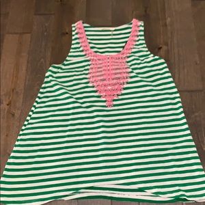 The detailing on this tank is amazing.